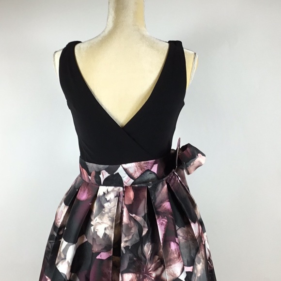 HI LOW A LINE DRESS - Picture 5 of 8